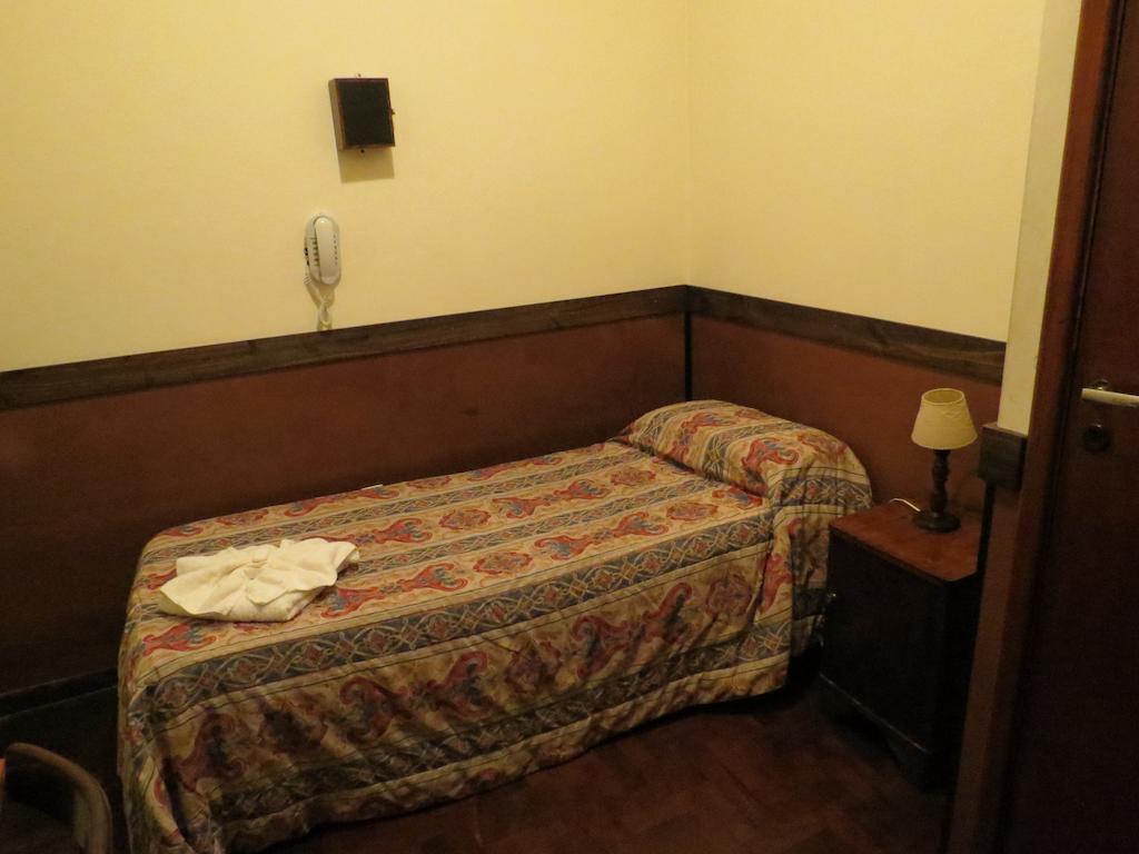 Hotel Raglan Mar del Plata Bilik gambar